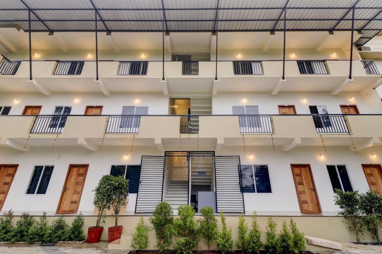 Oyo Home 78041 Luxurious Stay Sastha Homes Kozsíkóde Kültér fotó